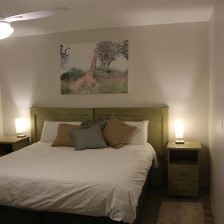 Livivane Guest House Simunye Kültér fotó