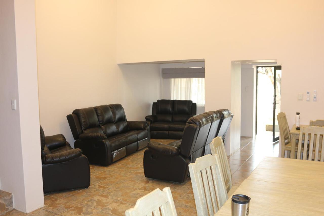 Livivane Guest House Simunye Kültér fotó